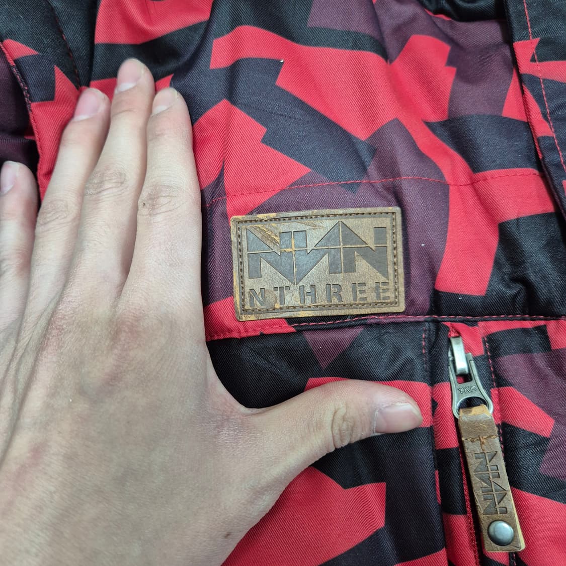 NTHREE 카모 패턴 퍼후드 스노우보드 스키점퍼 M(95) 상품이미지4