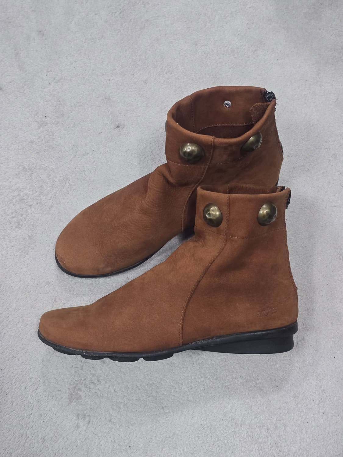 아르케 레더 스웨이드 앵클 부츠 37 상품이미지1