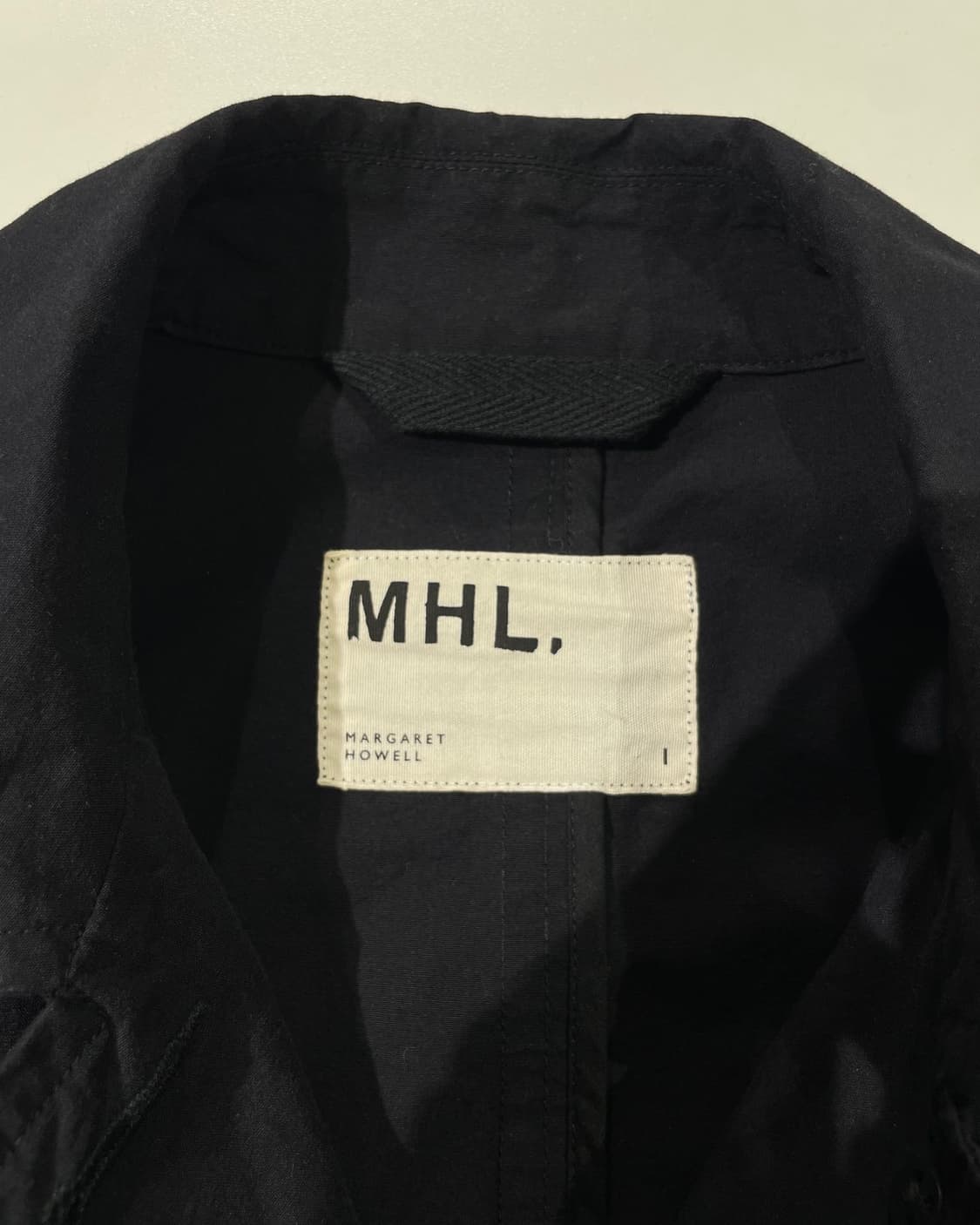 마가렛 호웰 다크 네이비 미니멀 코튼 코트 상품이미지7