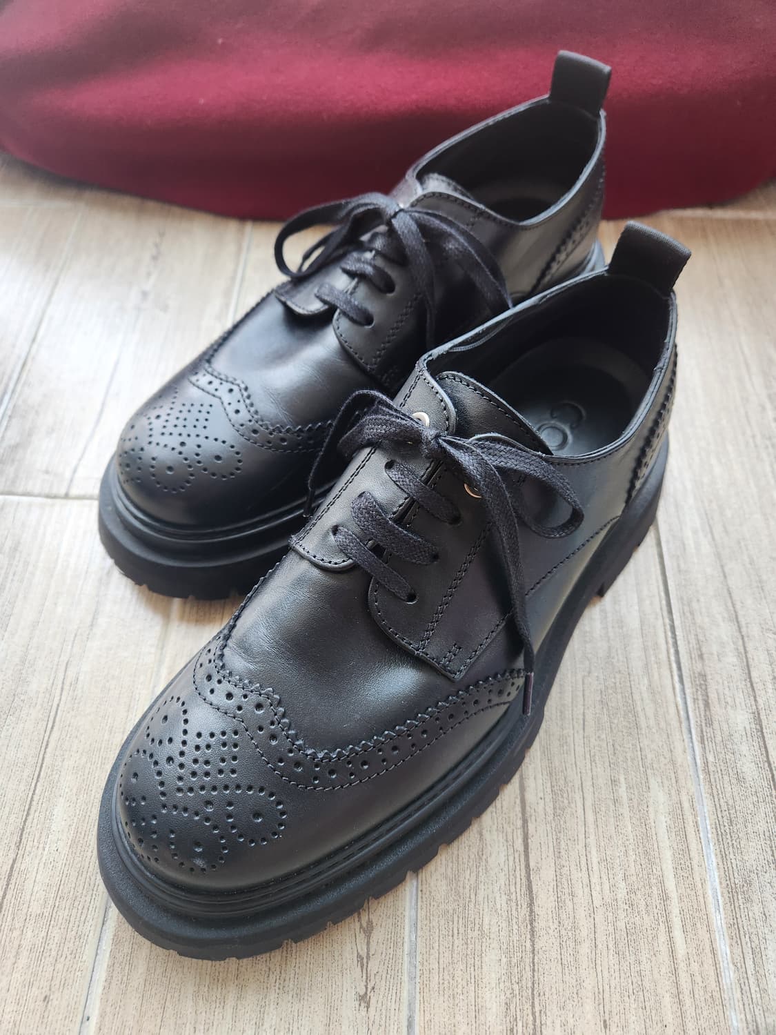 코스(COS) 청키 레더 더비 브로그 (265) 상품이미지2