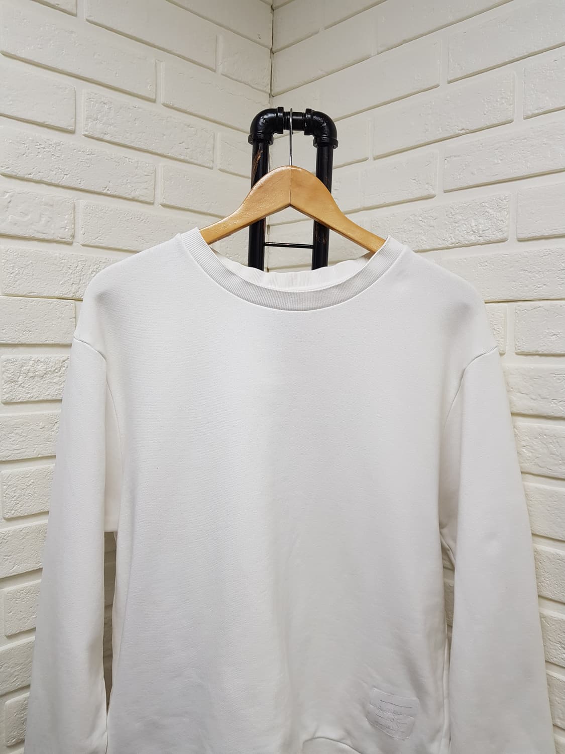 [3/정품] 톰브라운 백삼선 맨투맨 상품이미지2