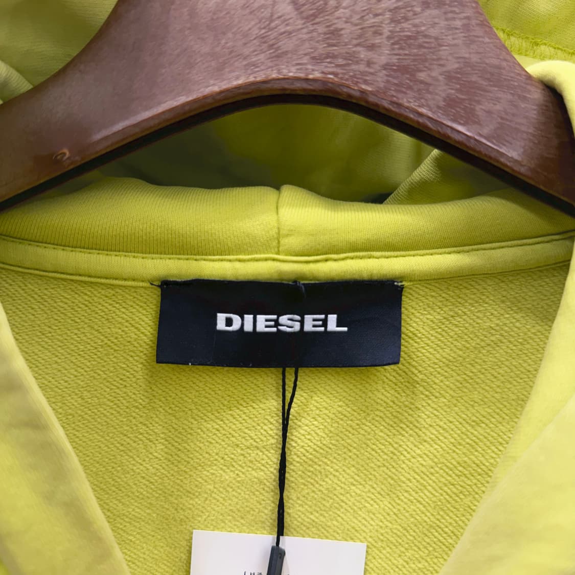 디젤 후드티 프론트 로고 자수 패치 디테일 레귤러핏 라임 옐로우 상품이미지6