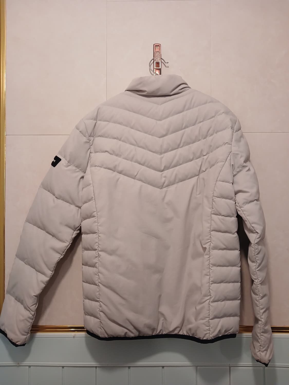 내셔널지오그래픽 정품 여성 패딩 95 (m) 사이즈 상품이미지10