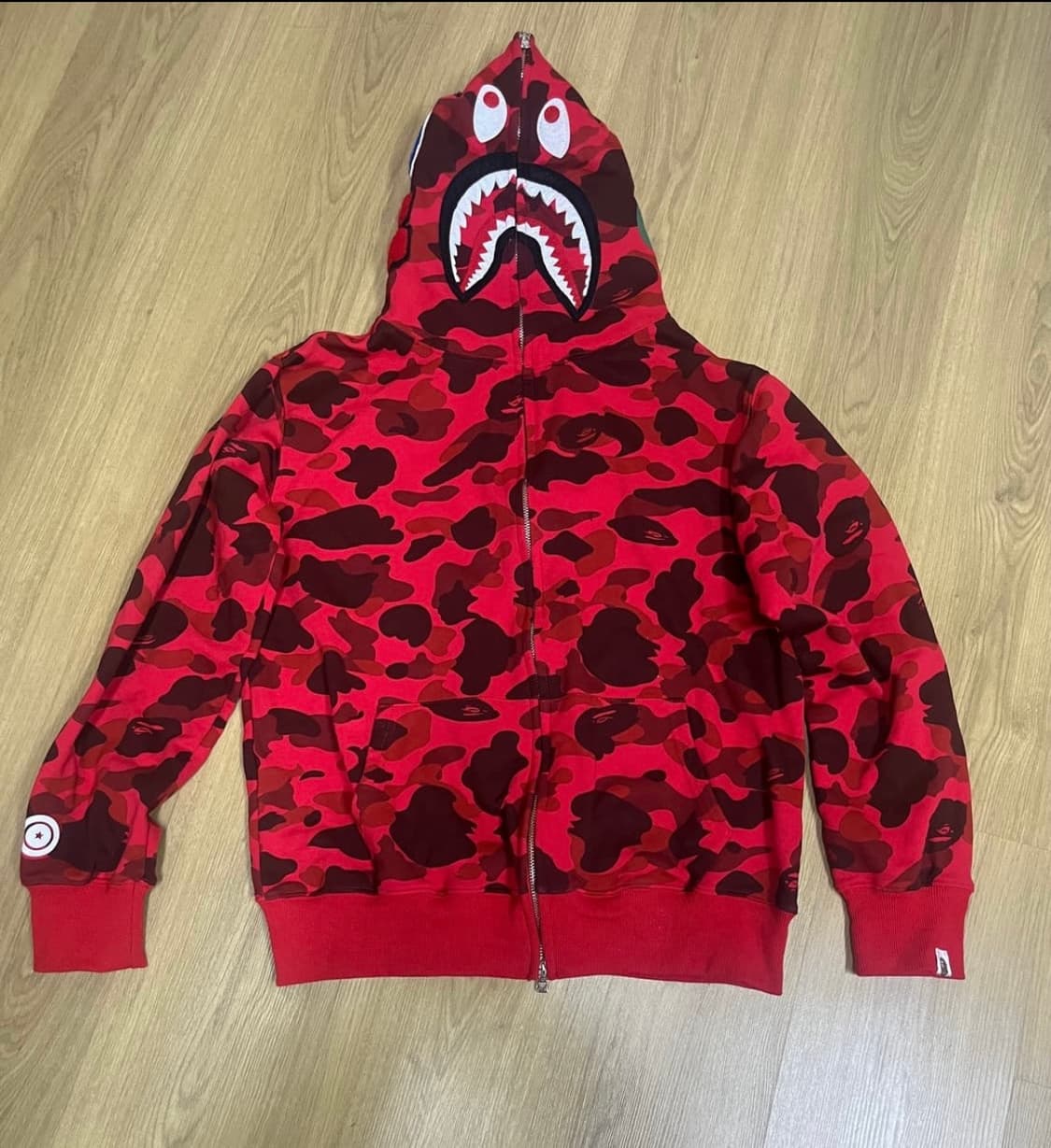 Bape Camo shark Full Zip Hoodie Red 상품이미지1