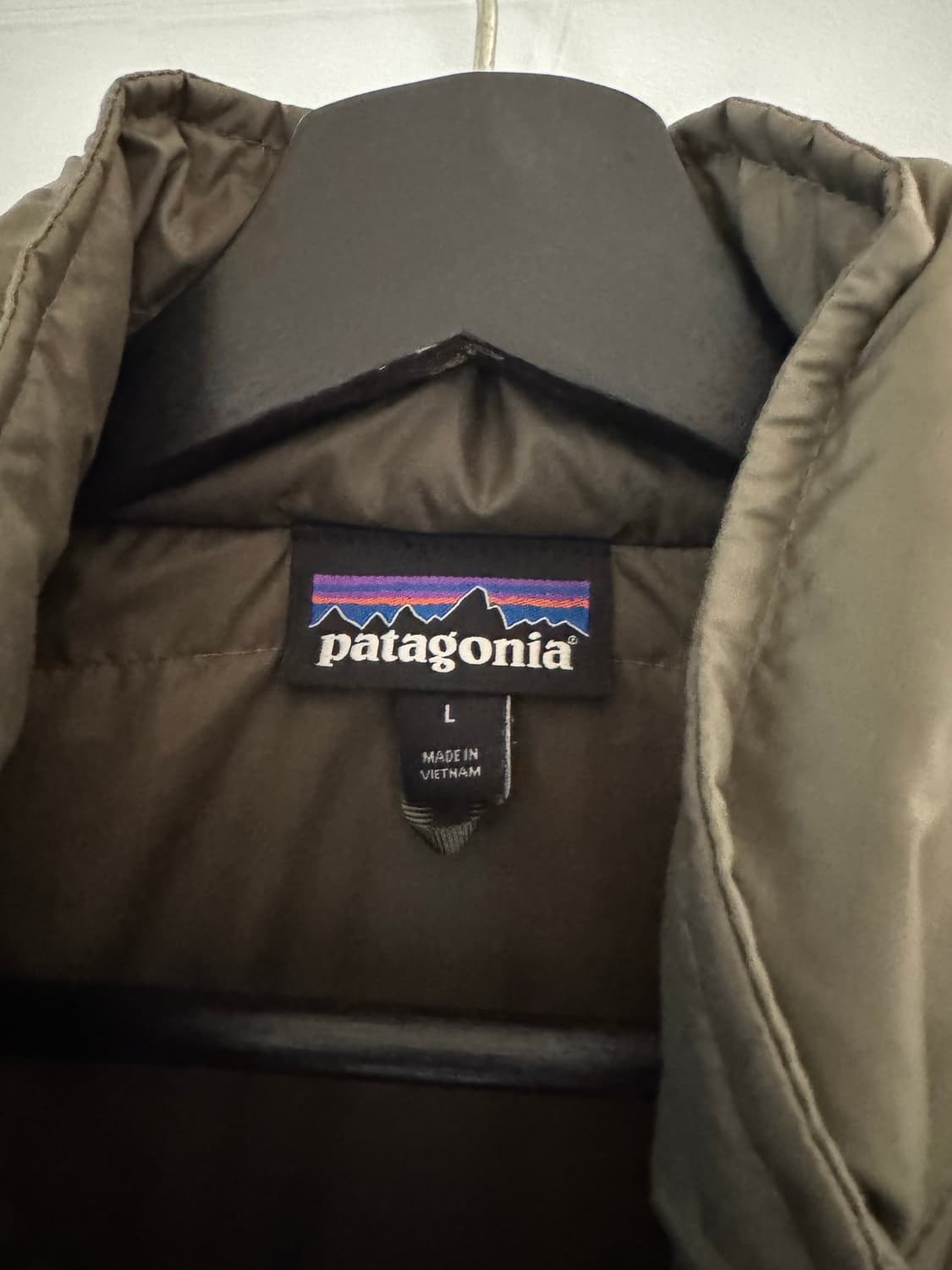 파타고니아 경량패딩 상품이미지2