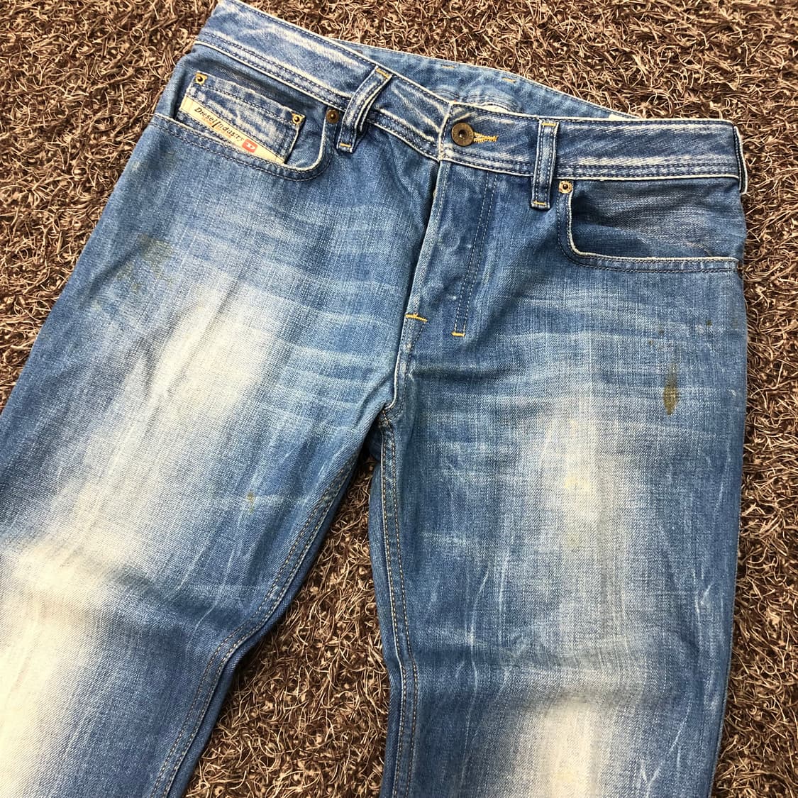 29 디젤 ZATINY 워싱 부츠컷 데님팬츠 상품이미지2