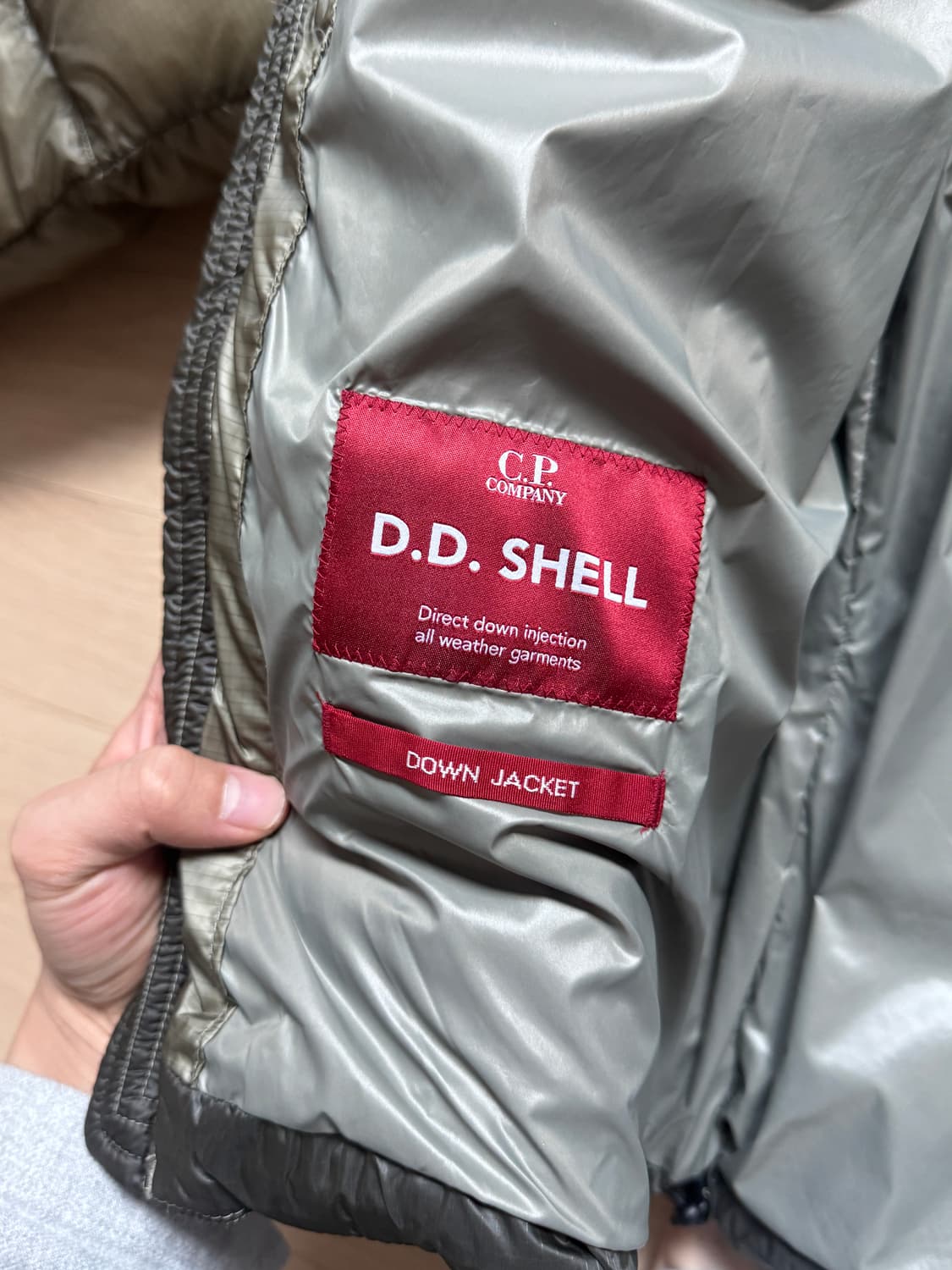 [M] C.P. 컴퍼니 디디쉘 D.D. 쉘 후드 다운 자켓 펀가이그레이 상품이미지7