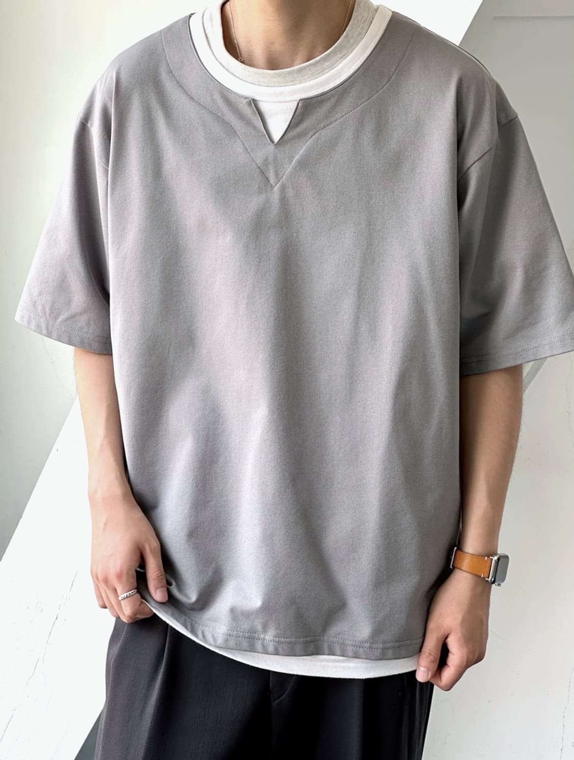 Fake layered neck H/S top 상품이미지8
