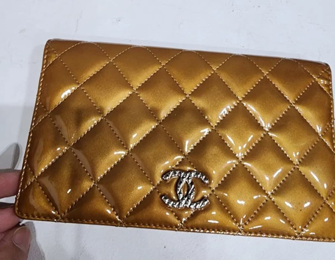 샤넬 페이던트 금장 큐빅 장지갑 상품이미지1