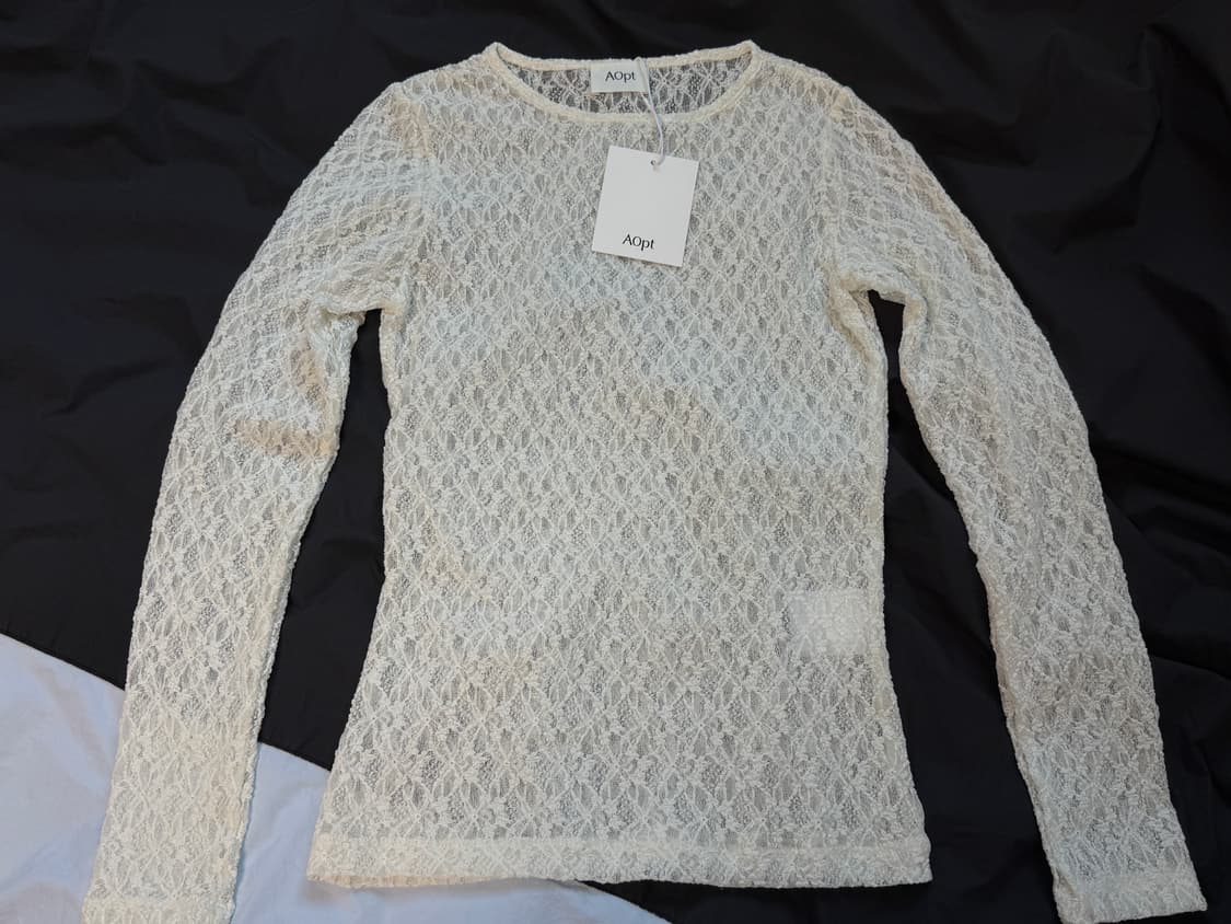 아옵트 레이스 시스루 탑 LACE SEE THROUGH TOP 상품이미지2