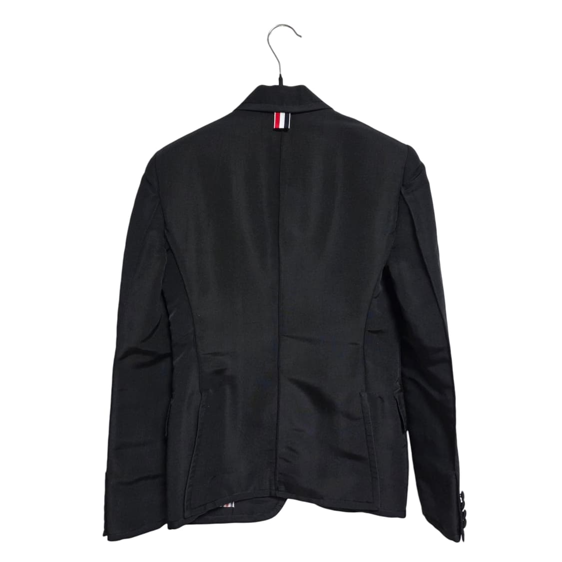 톰브라운 여성 쓰리버튼 실크 블레이저 자켓 상품이미지2