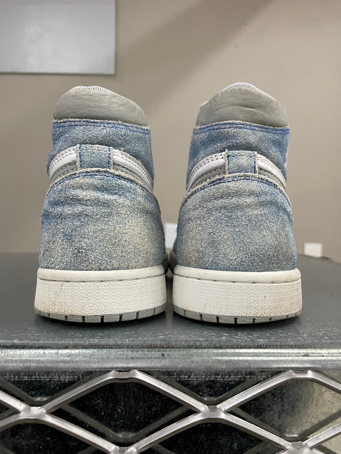 나이키 조던1 레트로 하이 하이퍼 로열 255 (gr-4327) 상품이미지3