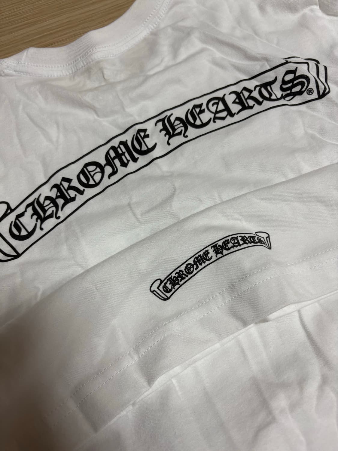 크롬하츠 스크롤 로고 티셔츠 화이트 s 새상품 상품이미지4