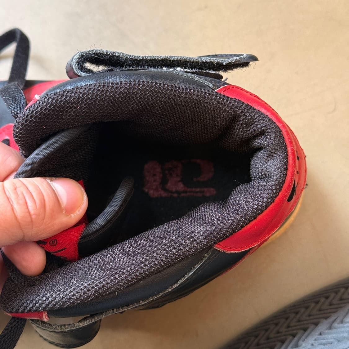 2004 나이키 에어포스 미드 브레드 리버스 레드 블랙  상품이미지6