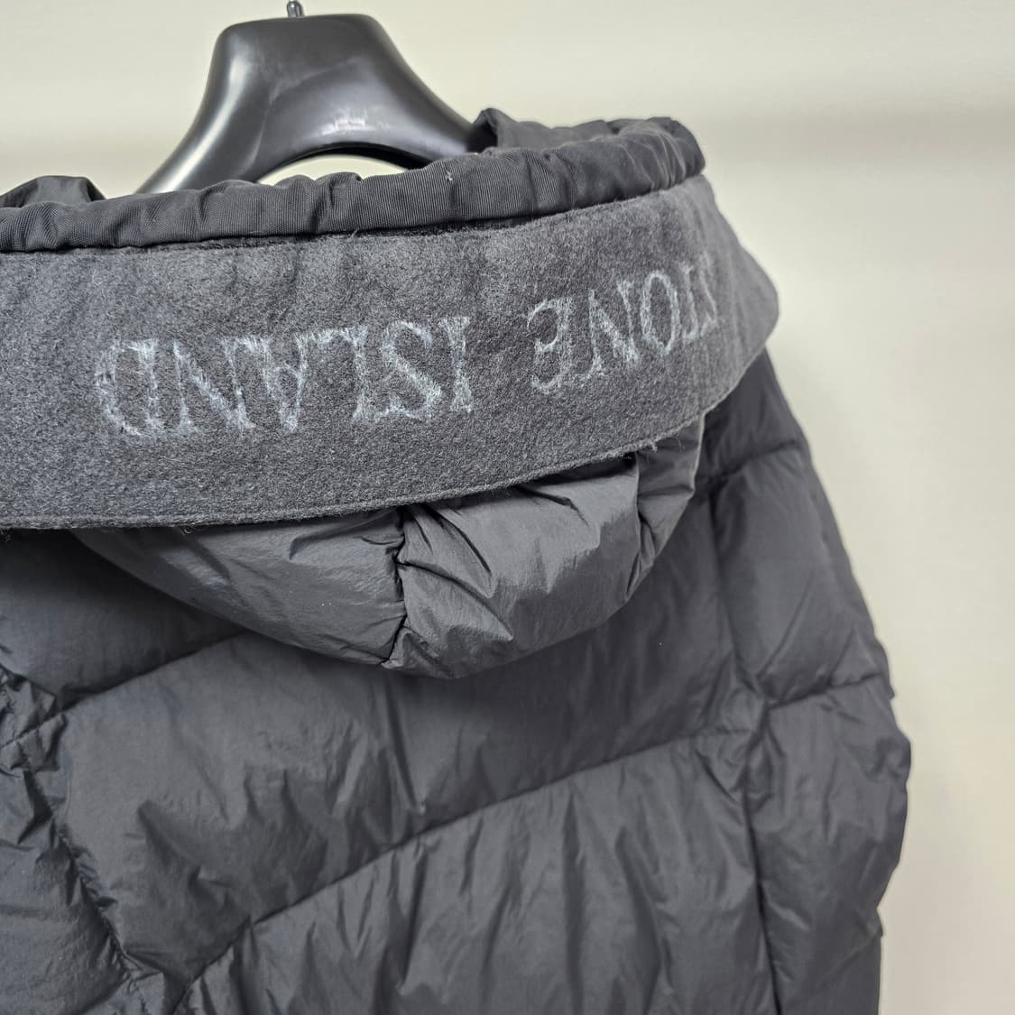 스톤아일랜드 크링클랩스 롱패딩 L사이즈 100 판매 상품이미지3