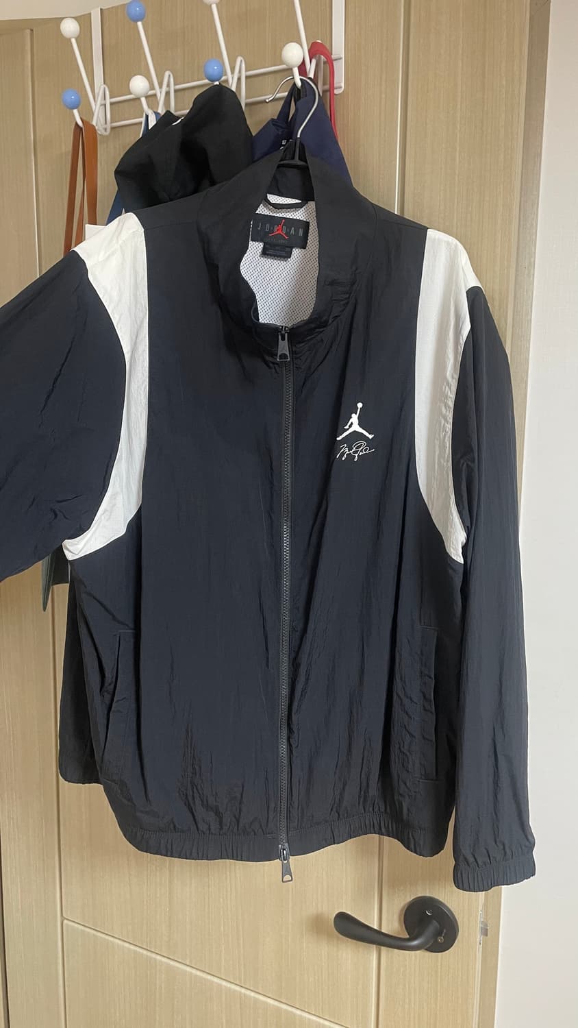 나이키 조던 에센셜 재킷 바람막이 상품이미지2