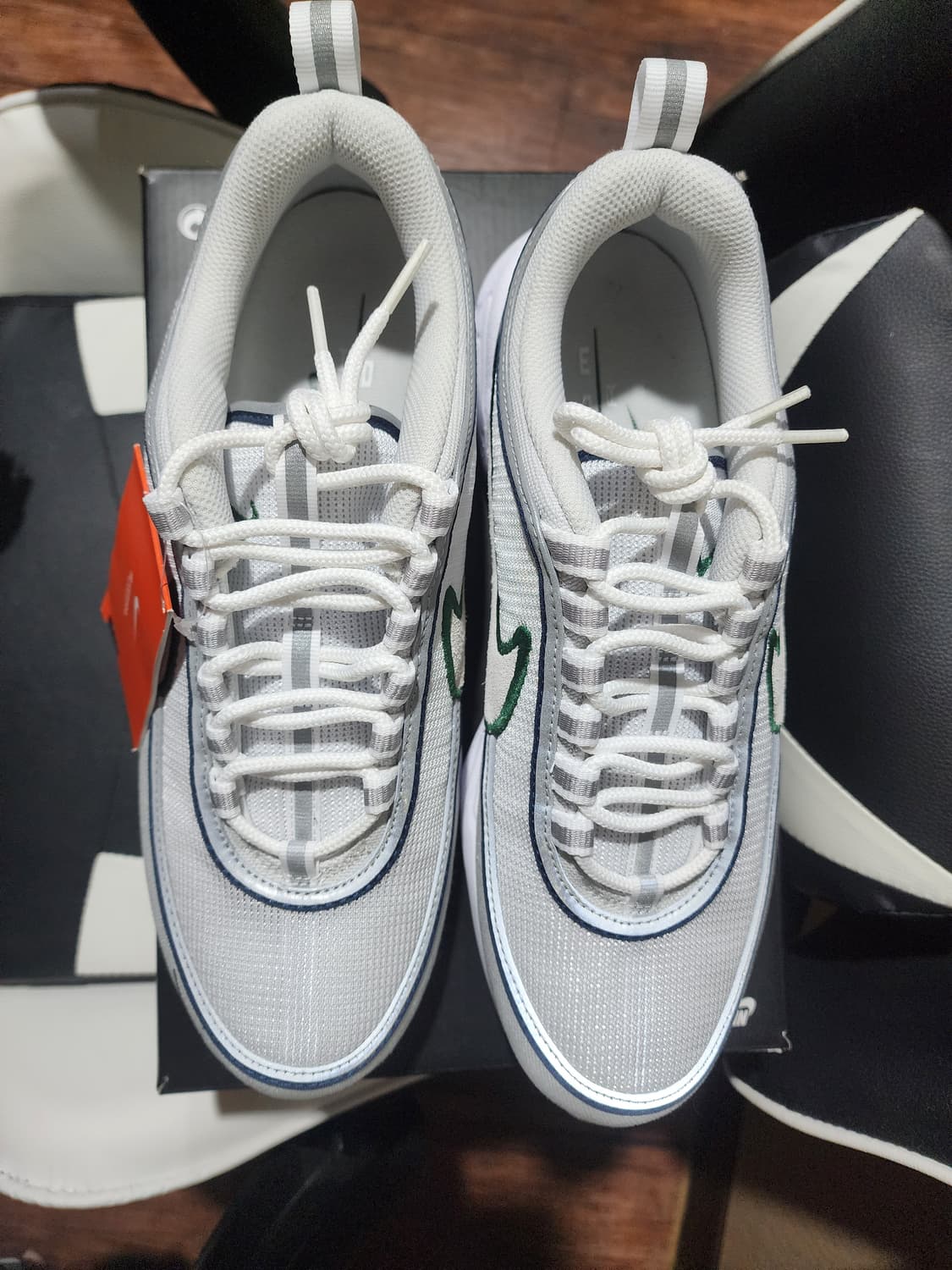 Nike air zoom spiridon 상품이미지4
