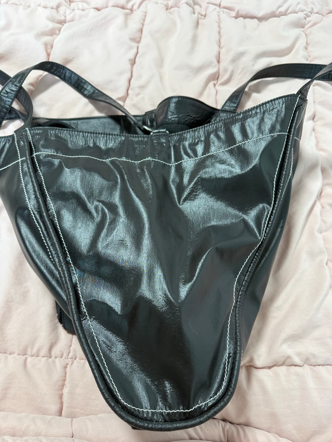 마뗑킴 빅토트 코팅백 상품이미지6