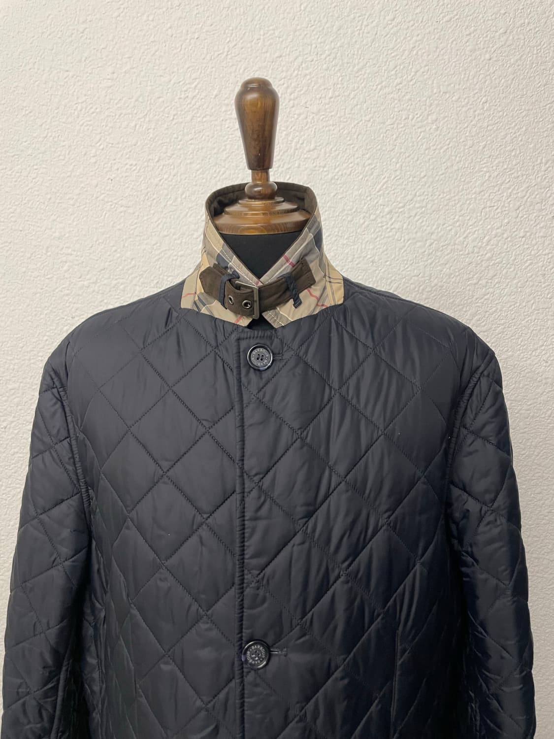 바버 (Barbour) 네이비 경량 패딩 XL 상품이미지4