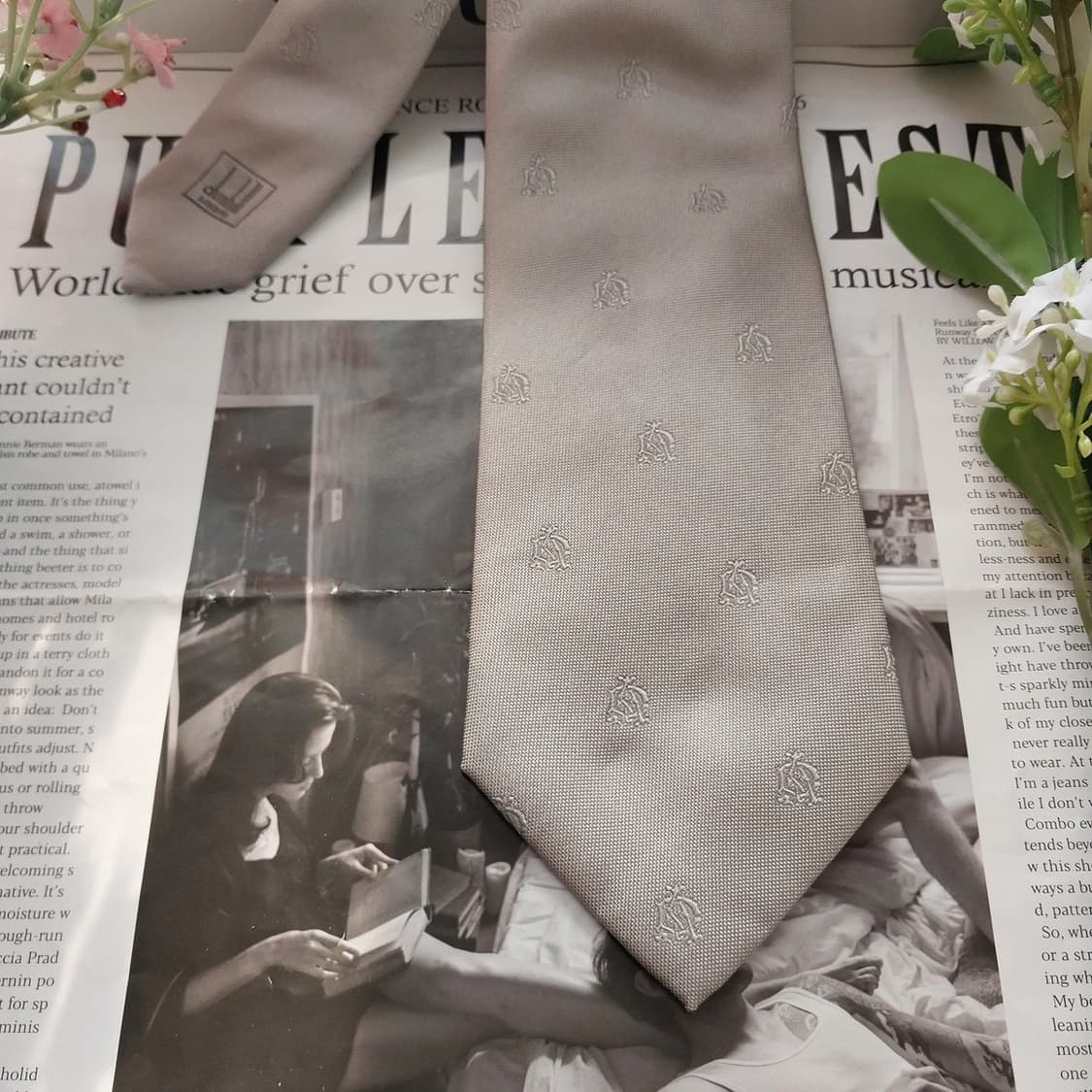 던힐 실크 그레이 로고 자카드 넥타이 8.5cm A+등급 K1693
 상품이미지5