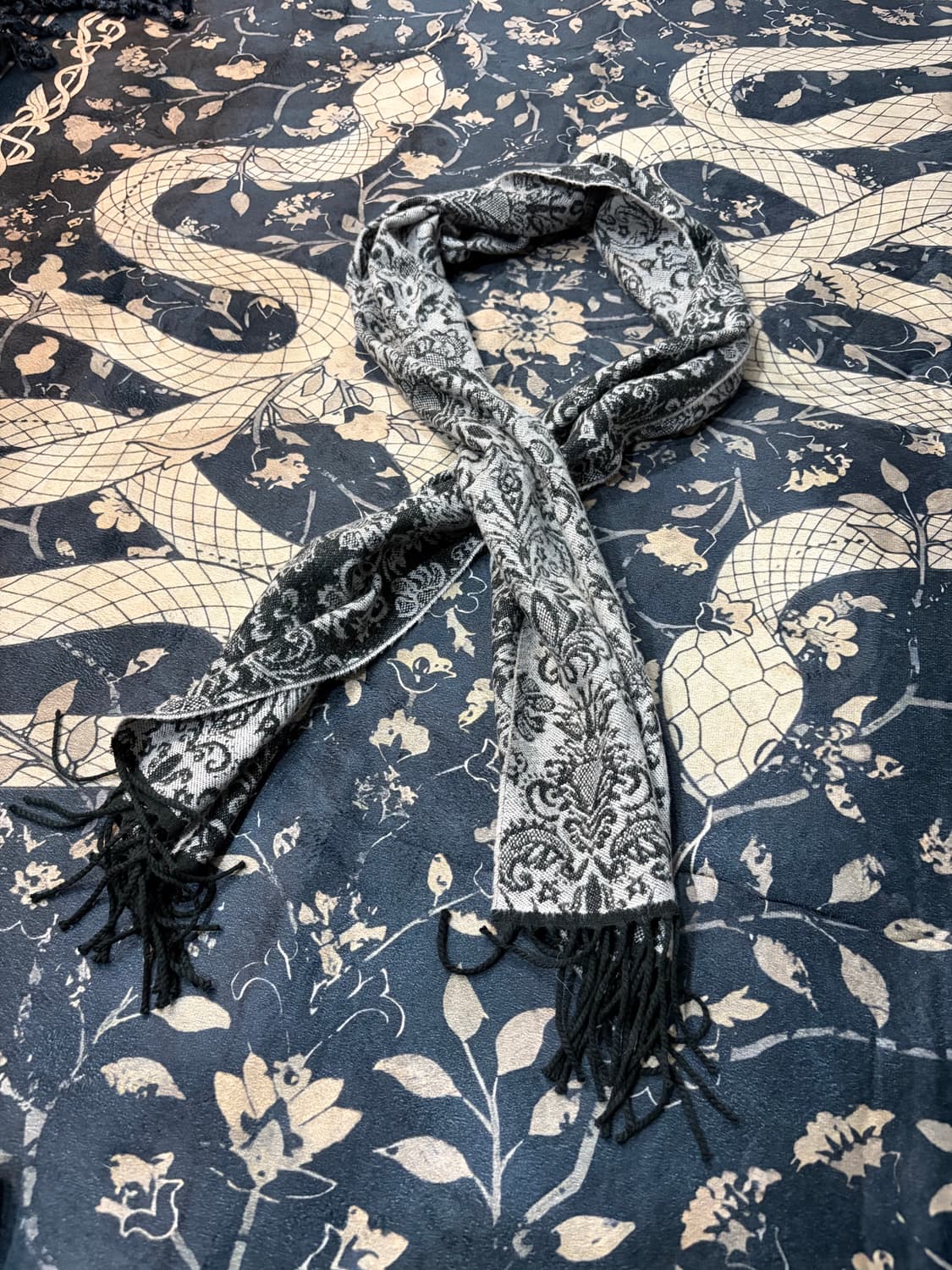 Oriental vtg scarf 상품이미지2