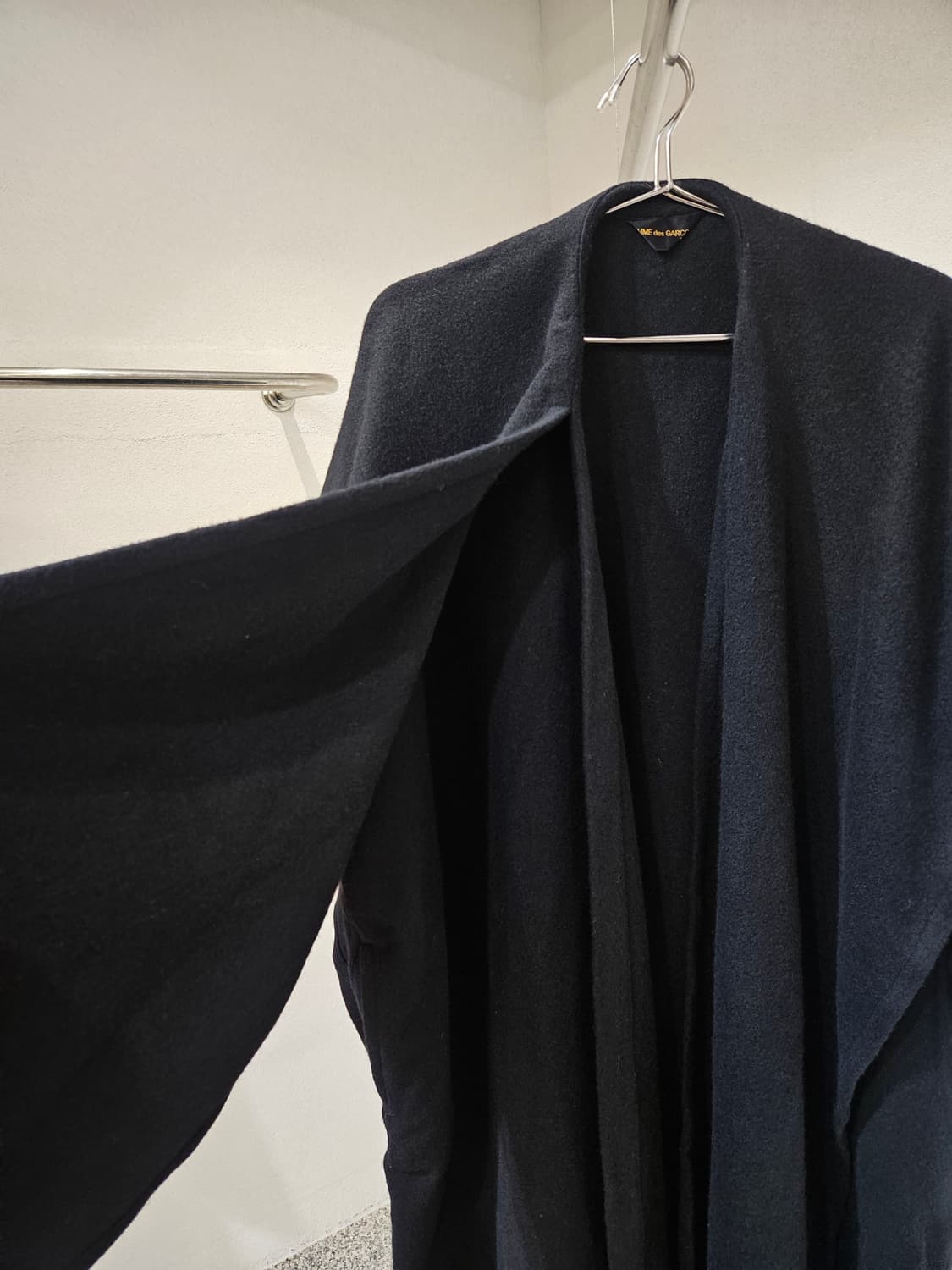 꼼데가르송 울 케이프 코트 상품이미지6