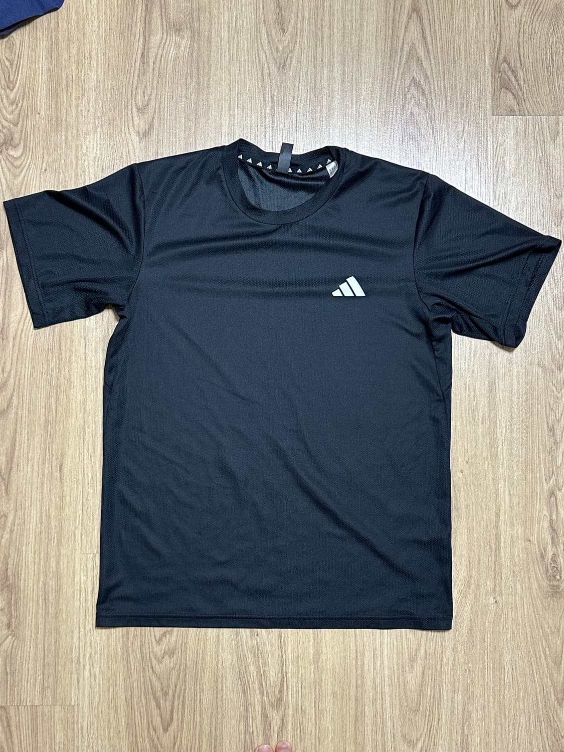 [M] 아디다스 반팔 블랙 판매 상품이미지1