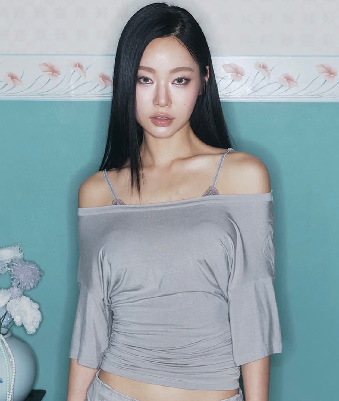 Vin U-Neck Shirring Short Sleeve Top  상품이미지1