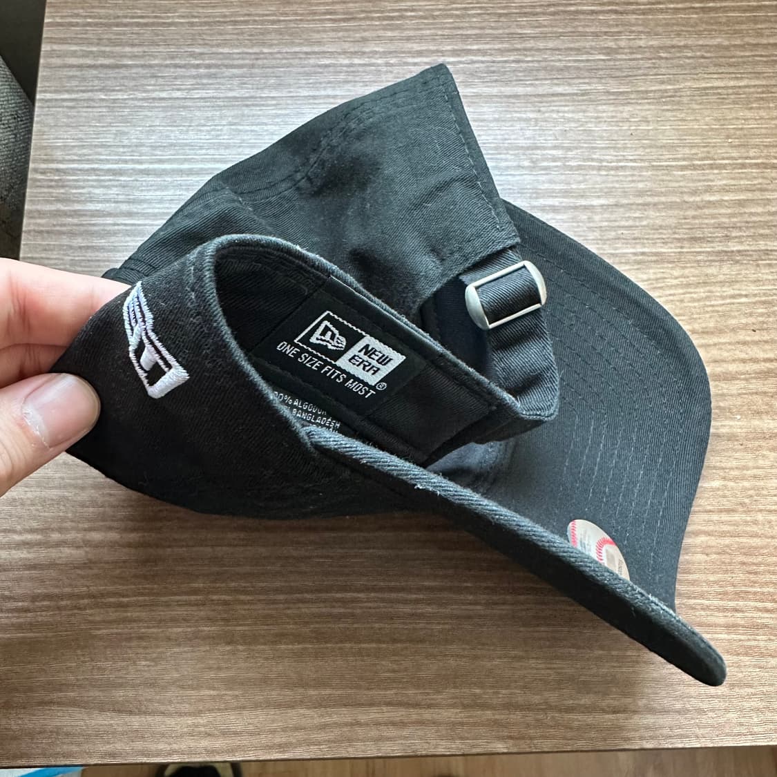 (뉴에라) MoMA 뉴욕 볼캡 블랙  상품이미지2