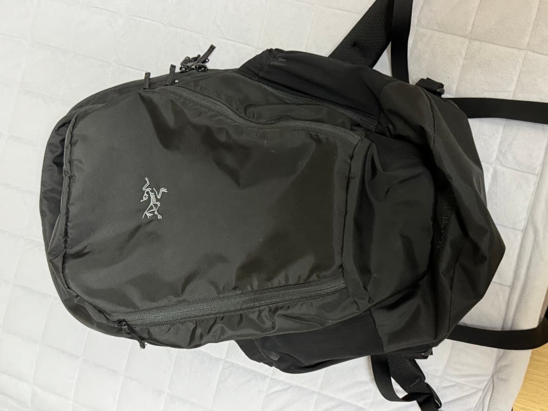 아크테릭스 맨티스32 화이트로고 백팩 상품이미지1