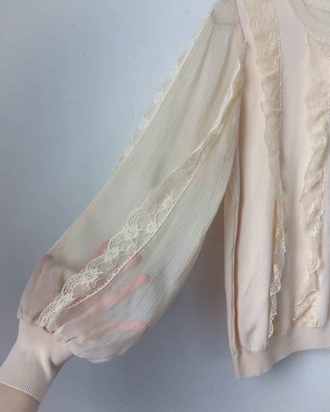 Lace trimming top 상품이미지4