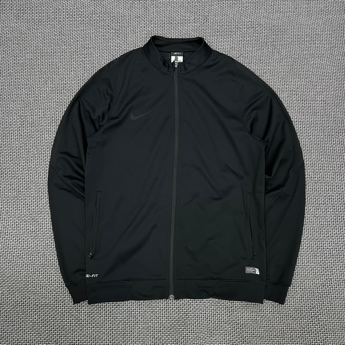 착샷O 나이키 블랙 져지 상품이미지1