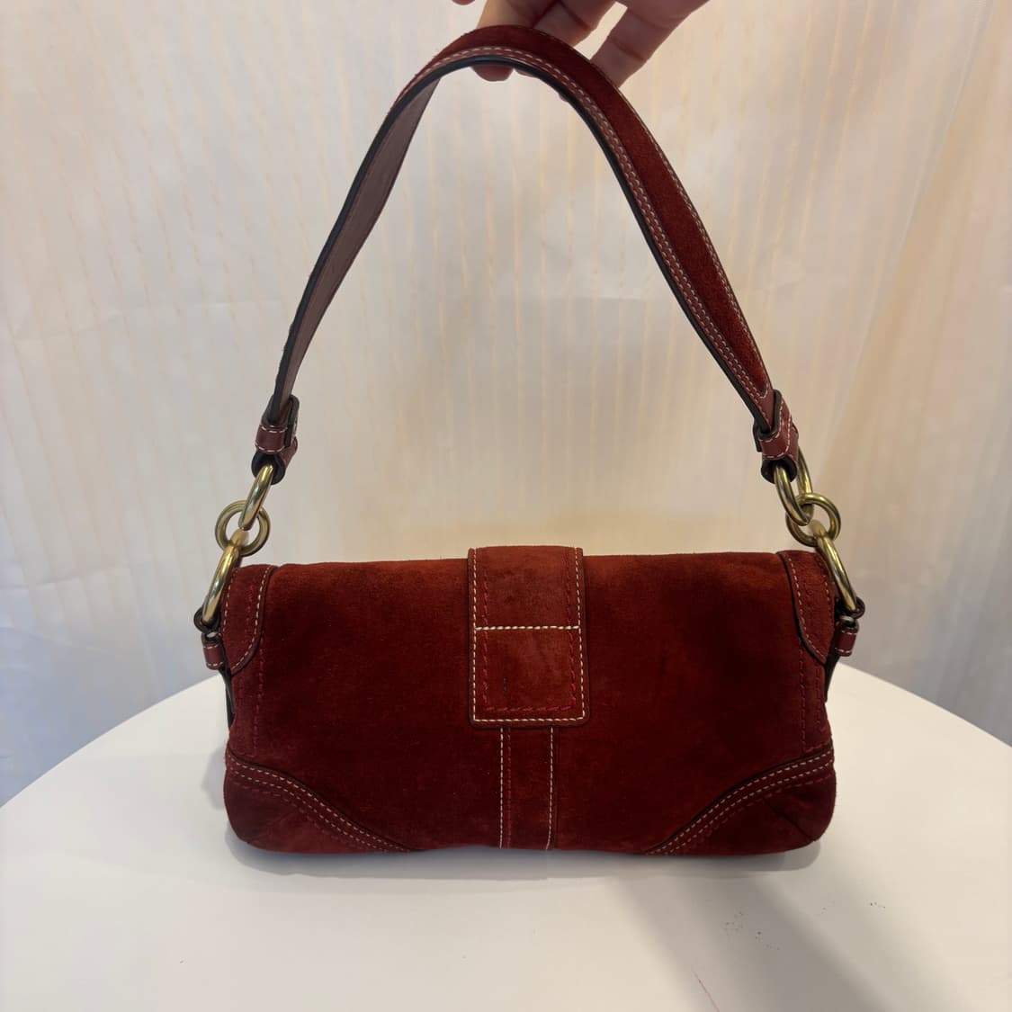 정품 코치 스웨이드 버클 숄더백     상품이미지5