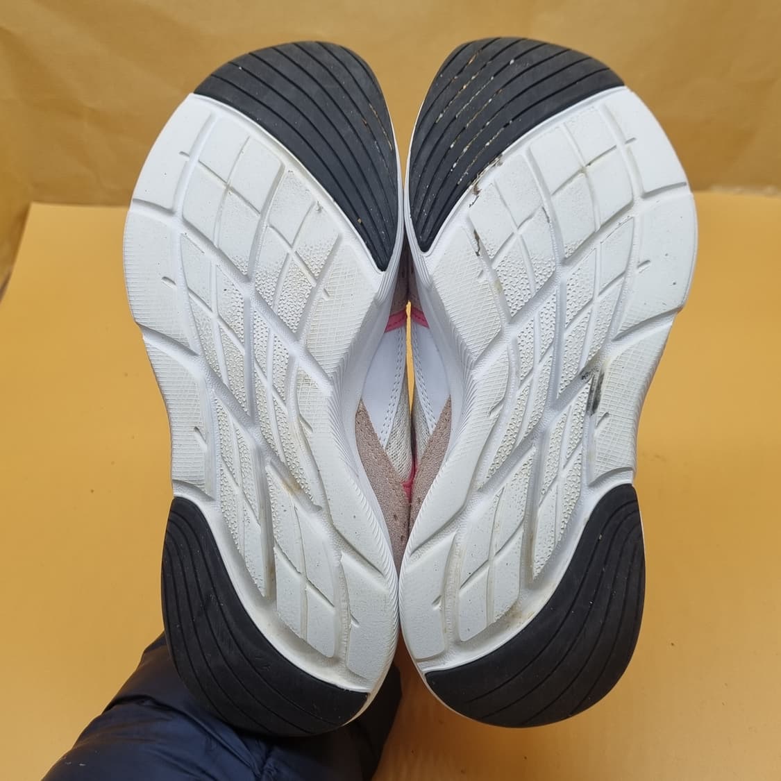 스케쳐스 메리디안 여성운동화240  상품이미지3