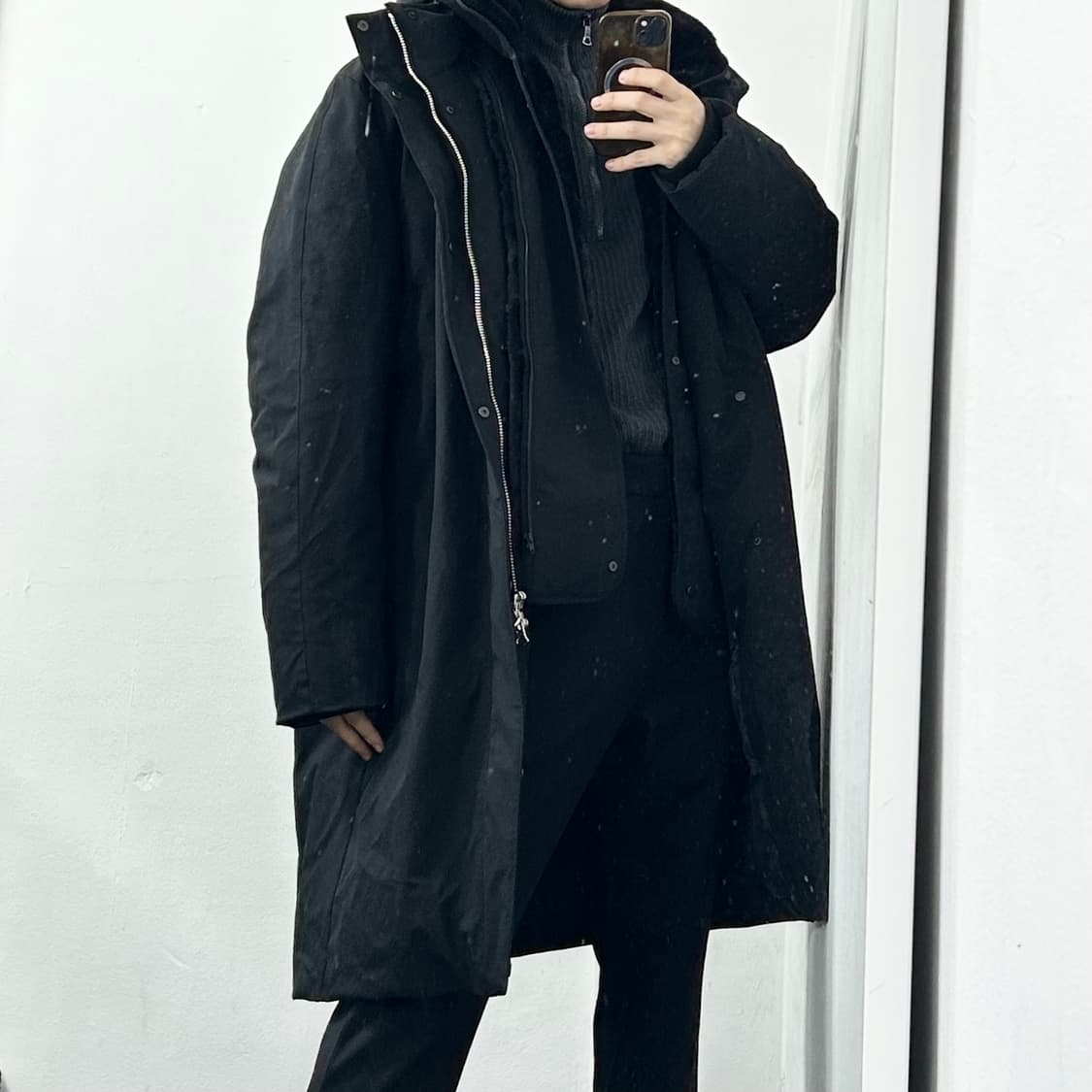 솔리드옴므 24FW 퍼후드 롱패딩 파카 상품이미지5