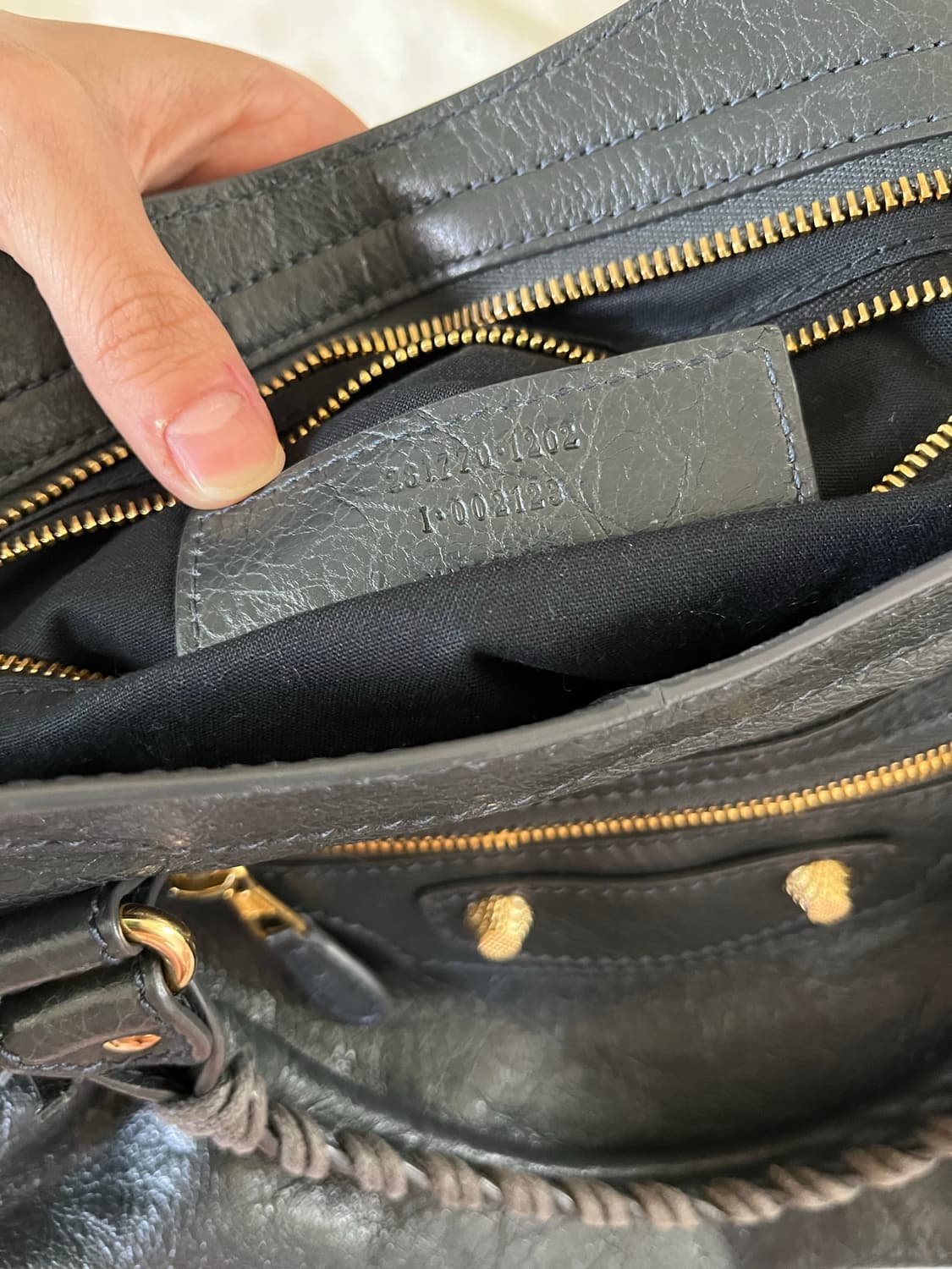 Balenciaga 발렌시아가 모터백 블랙 그레이 상품이미지2