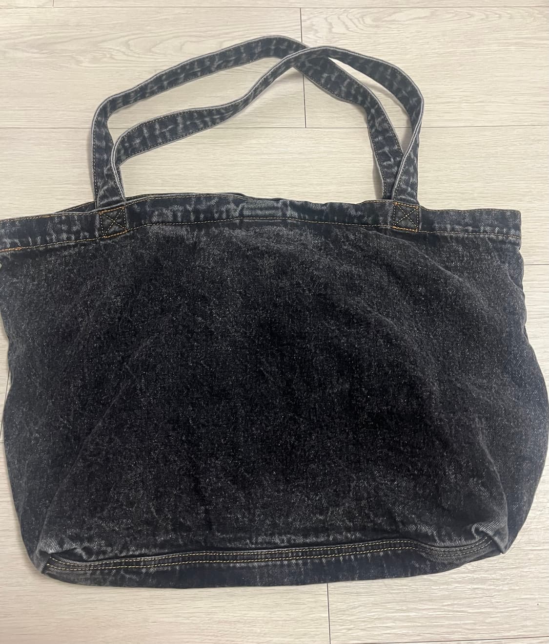 마뗑킴 LOGO WASHED DENIM TOTE BAG 상품이미지3