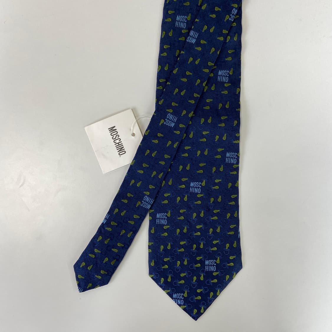 택달린 모스키노 (MOSCHINO) 명품 정품 넥타이 상품이미지1