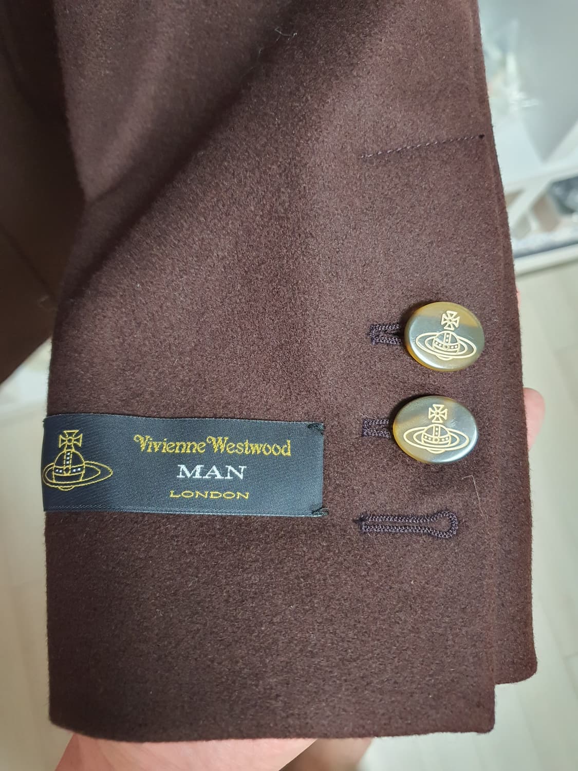 비비안웨스트우드 브라운컬러 코트 상품이미지7