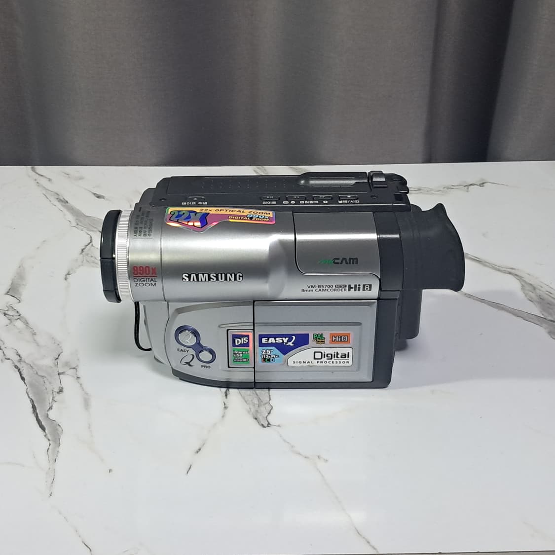 상태 좋은 삼성 8mm Hi8 캠코더 VM-B5700 상품이미지2