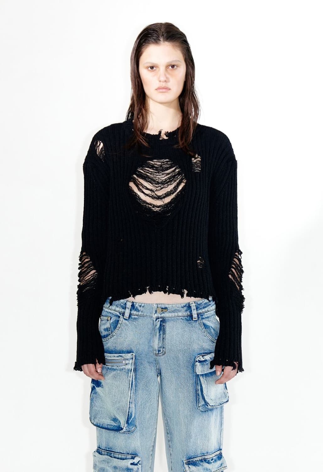 오픈와이와이 데미지 하트 풀오버 니트 블랙 상품이미지1