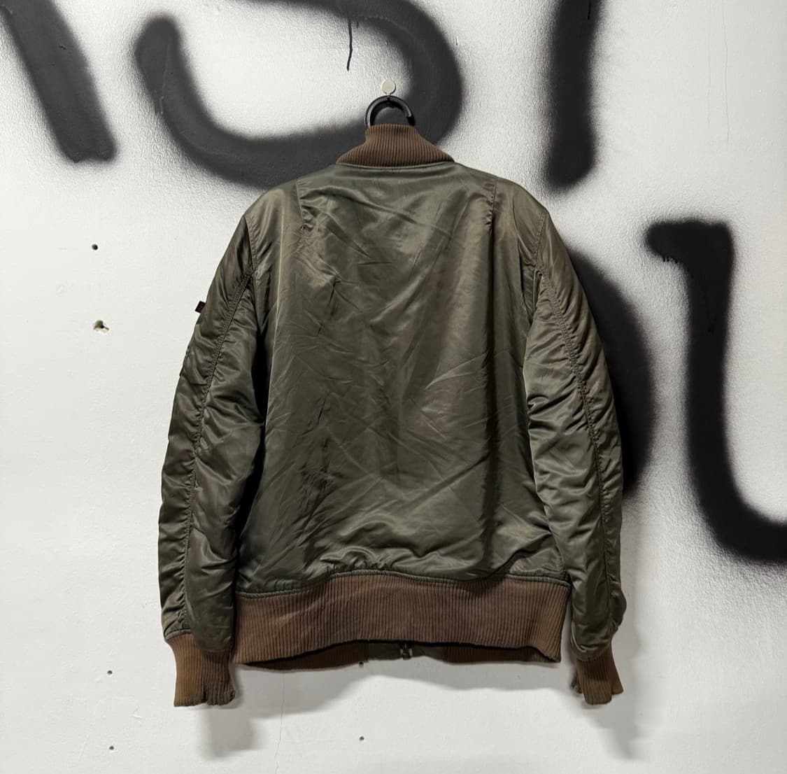[XL] 알파인더스트리 MA-1 플라이트 자켓 (딥 카키) 상품이미지2