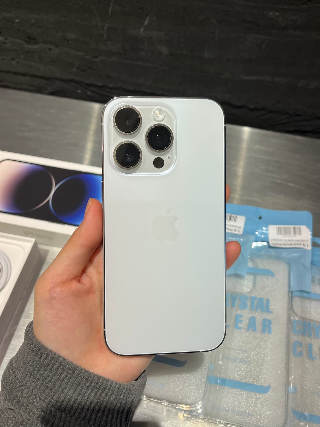 아이폰 14pro 실버 리퍼폰 풀박스 상품이미지7