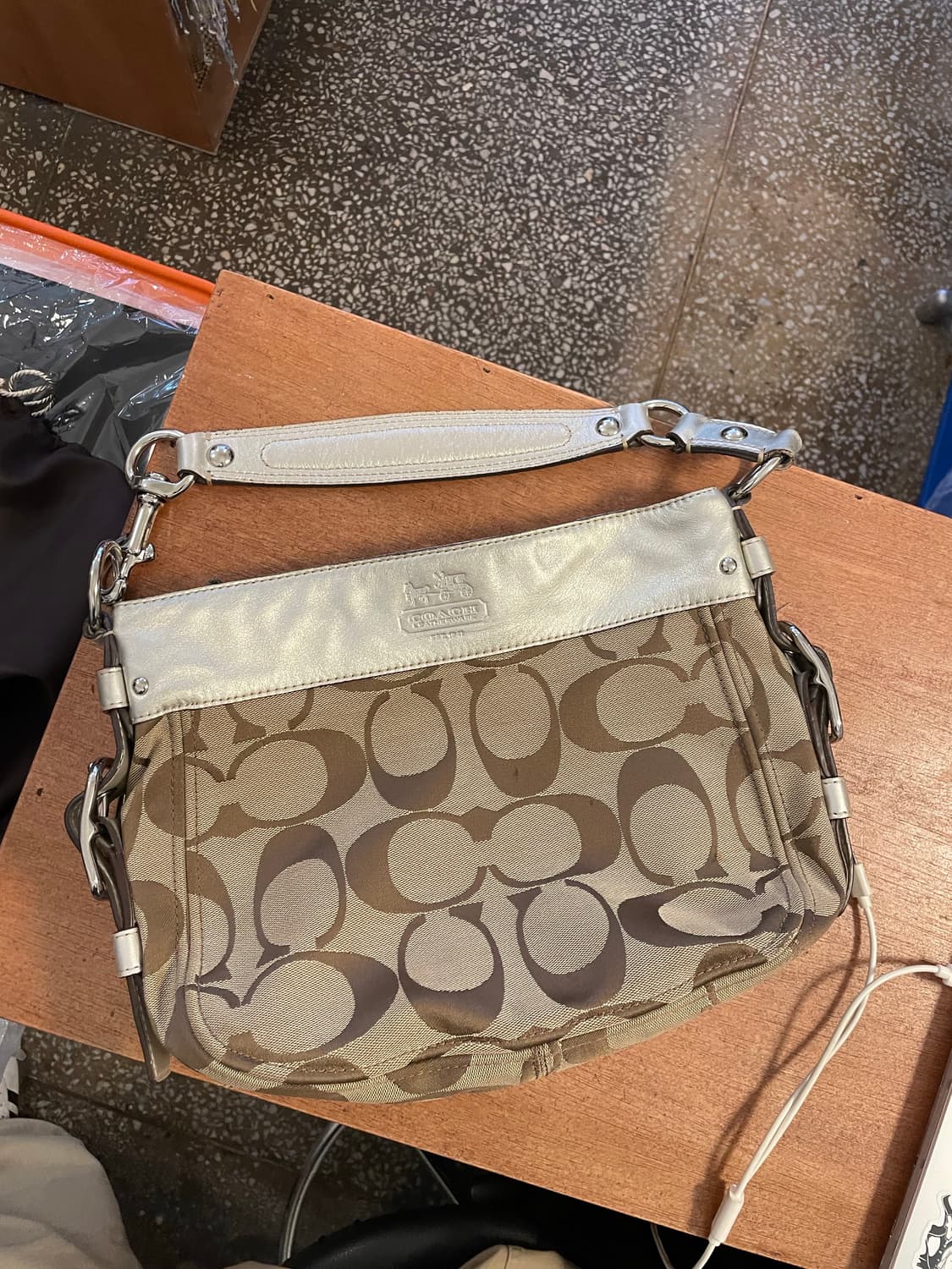 코치 실버트리밍 숄더백 [무배] 상품이미지5