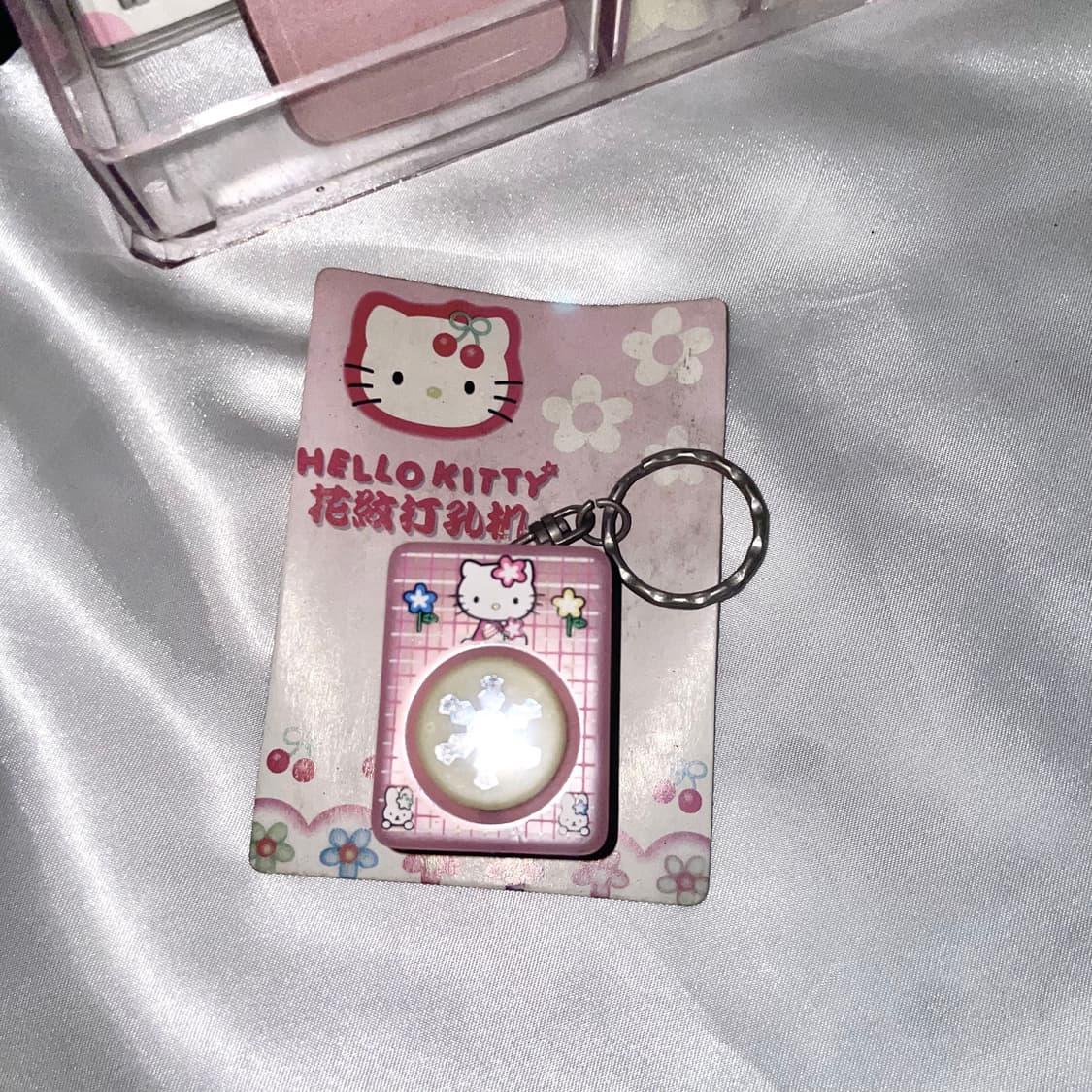 눈꽃키티 펀칭기 키링 상품이미지1