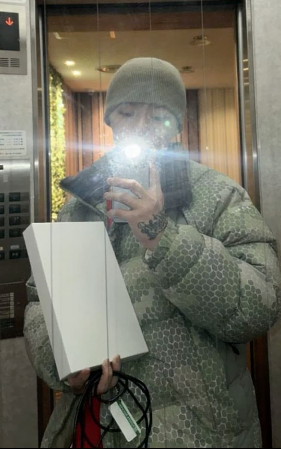 [XL]ACG 벌집 패딩 키드밀리님 착용 상품이미지1