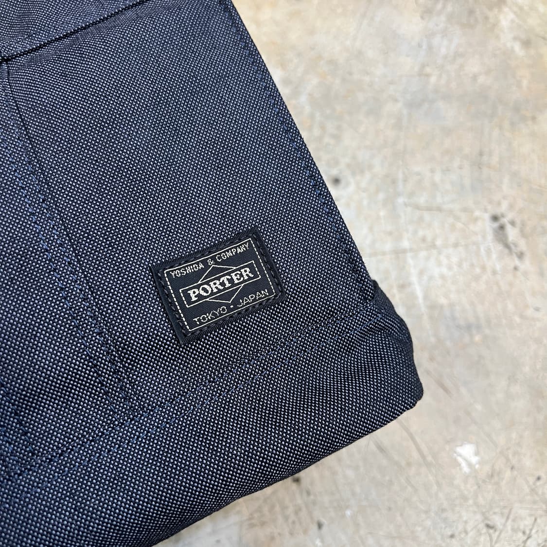 포터 스모키 토트백 상품이미지3