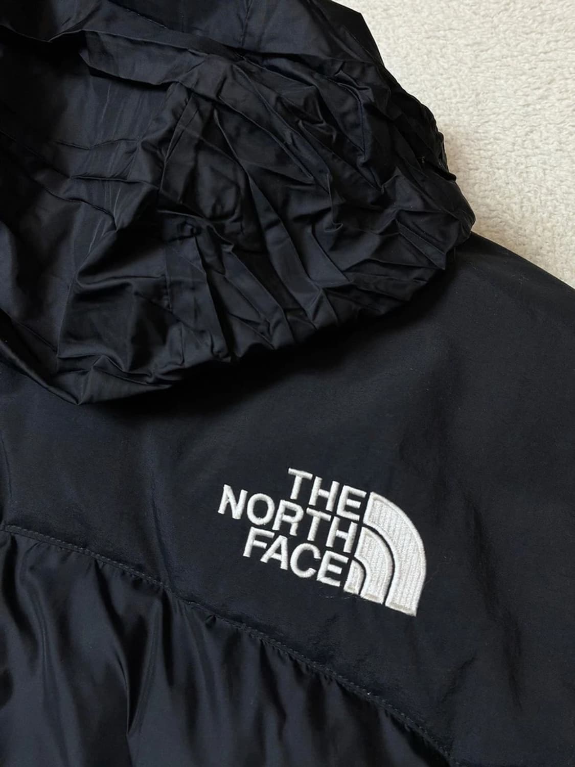 노스페이스 온볼 뉴퍼피 블랙 눕시 패딩 PN7839 상품이미지6