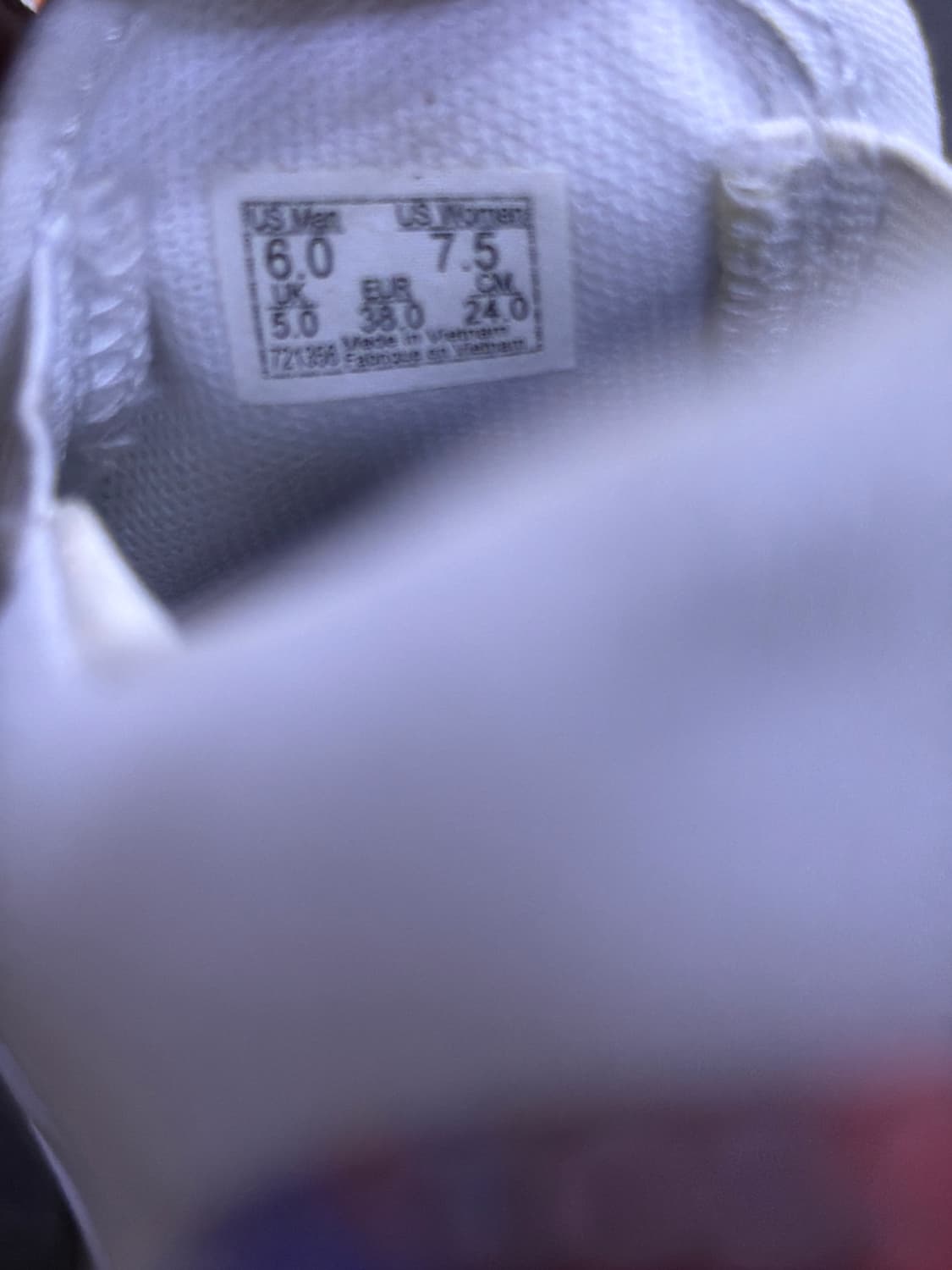 반스 x 세일러문 컴피쿠시 프리티 가디언 슬립온 슈즈 240 상품이미지9
