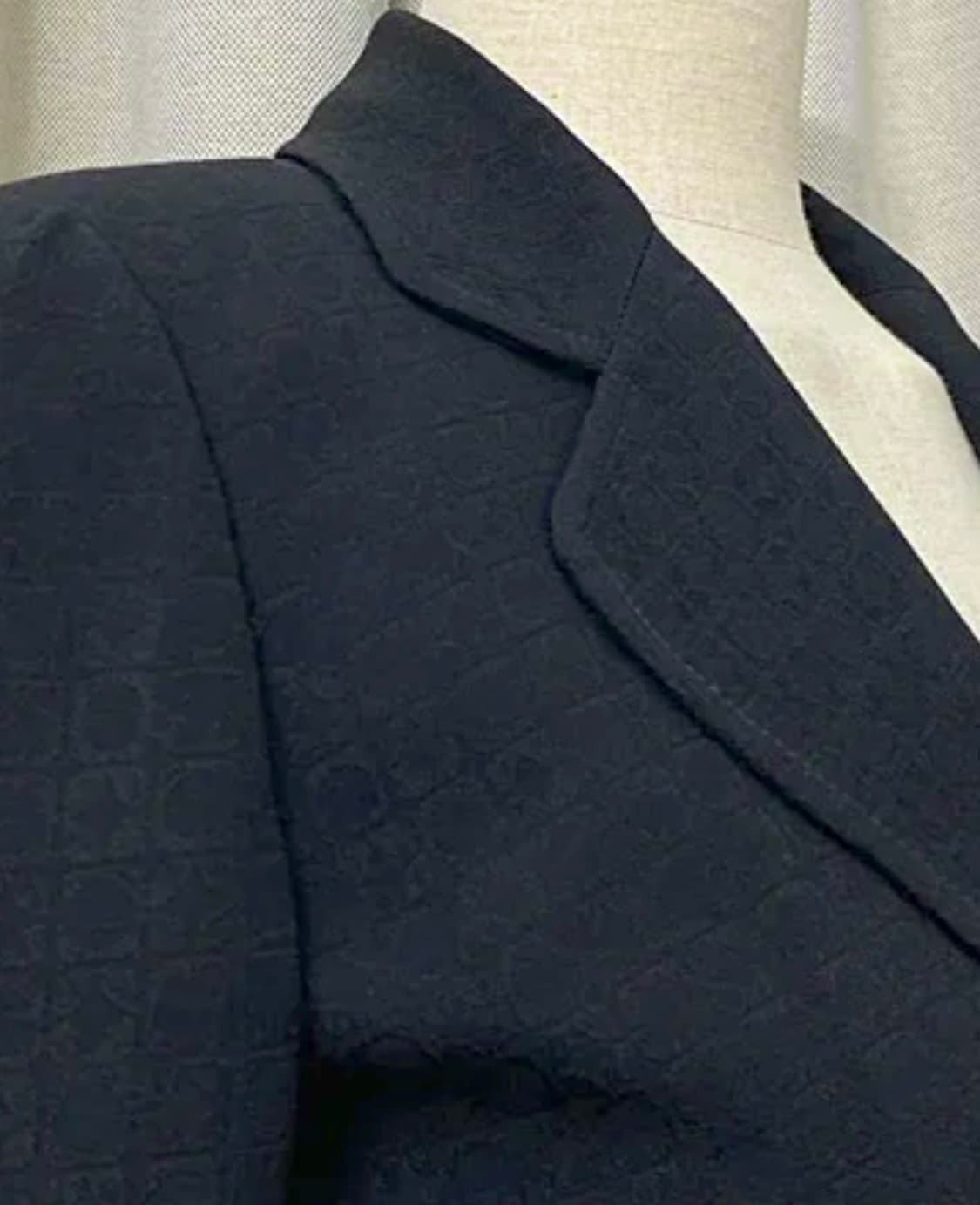 돌체앤가바나 백화점판 정품 슬림 크롭자켓 s 상품이미지2